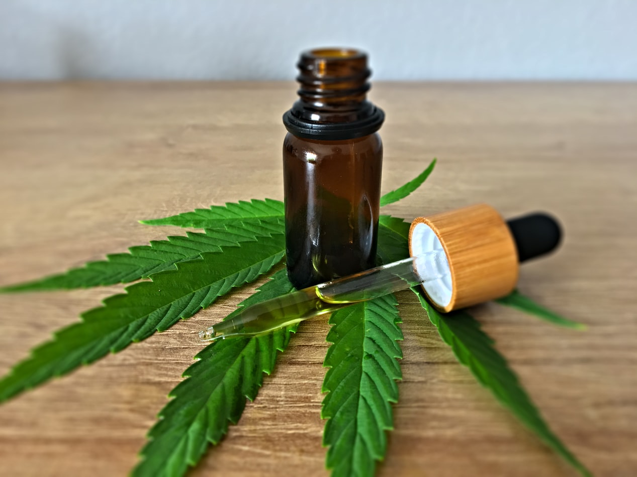 Skillnaden mellan CBD olja och cannabisolja